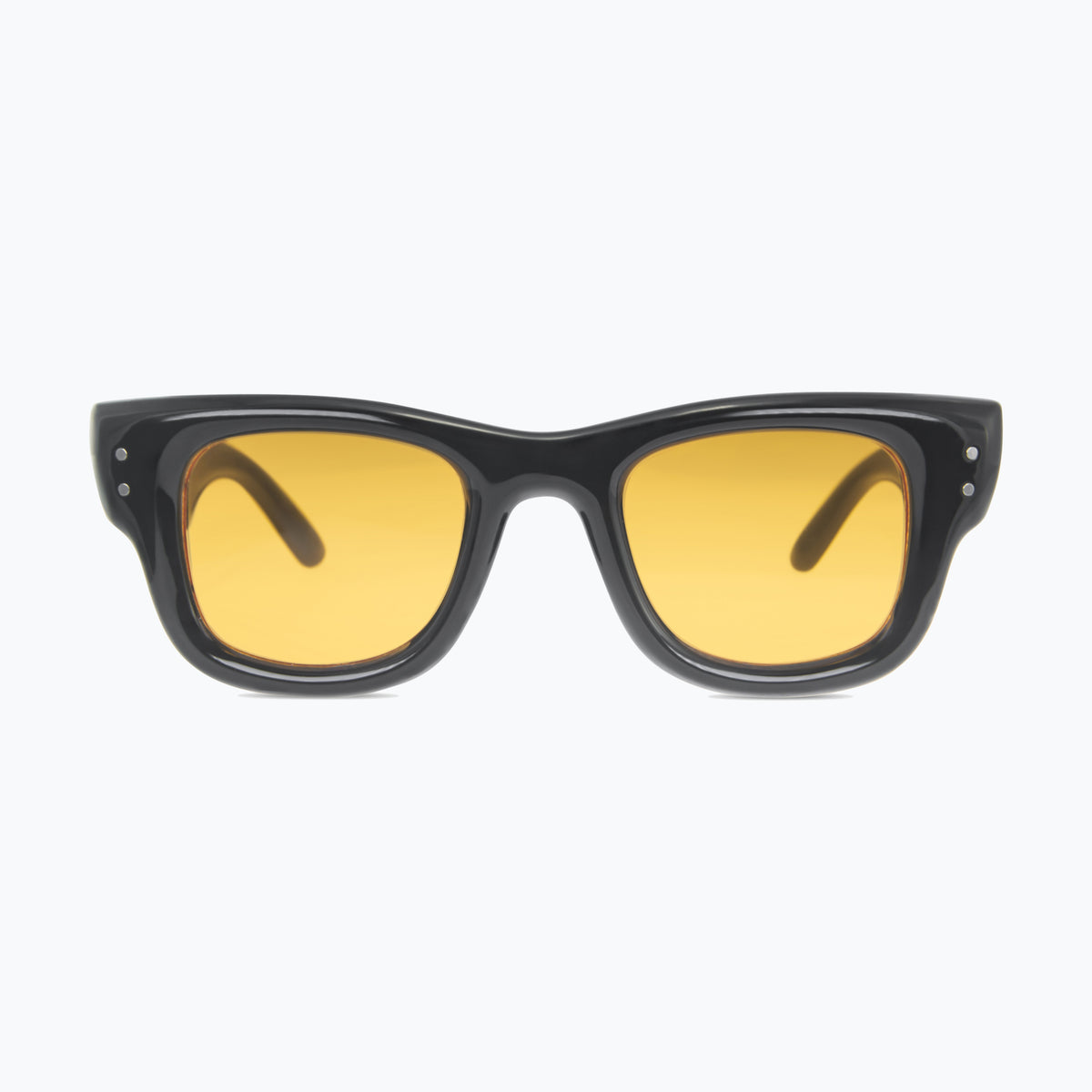 Jaxy District in Black — Square sunglasses #Color_Black