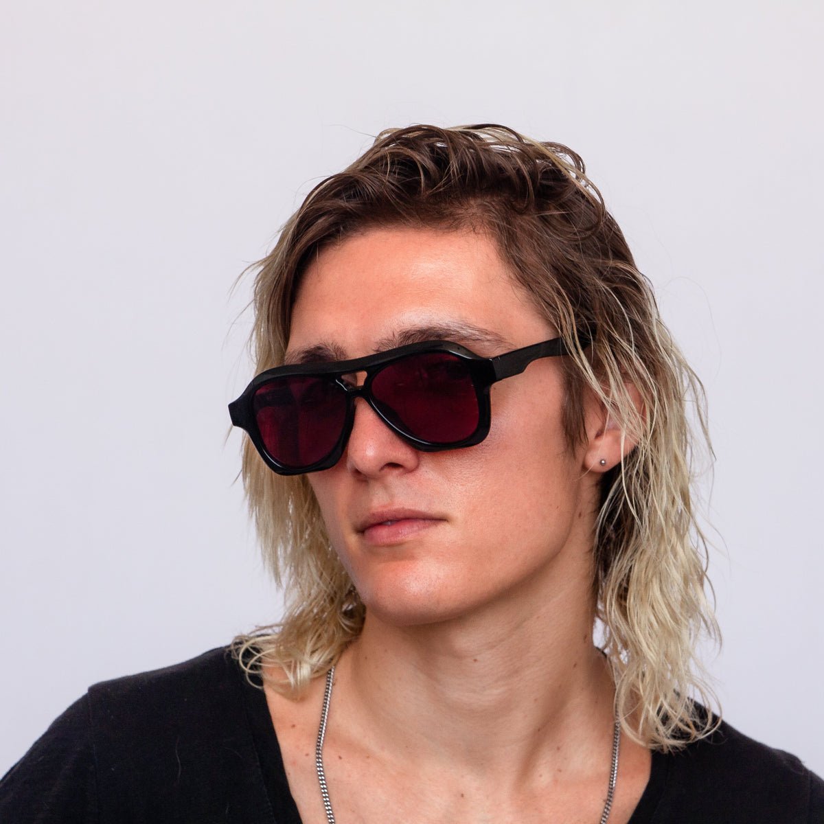 Jaxy Burnout Aviator sunglasses — front view #Color_Black/Rose