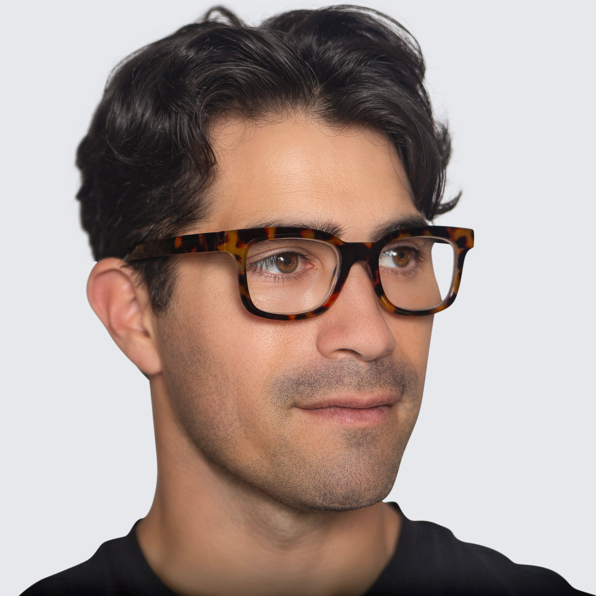 Jaxy Tempo Square sunglasses — worn view #Color_Tortoise