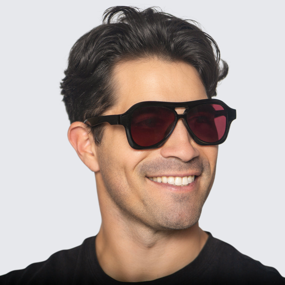 Jaxy Burnout Aviator sunglasses — worn view #Color_Black/Rose