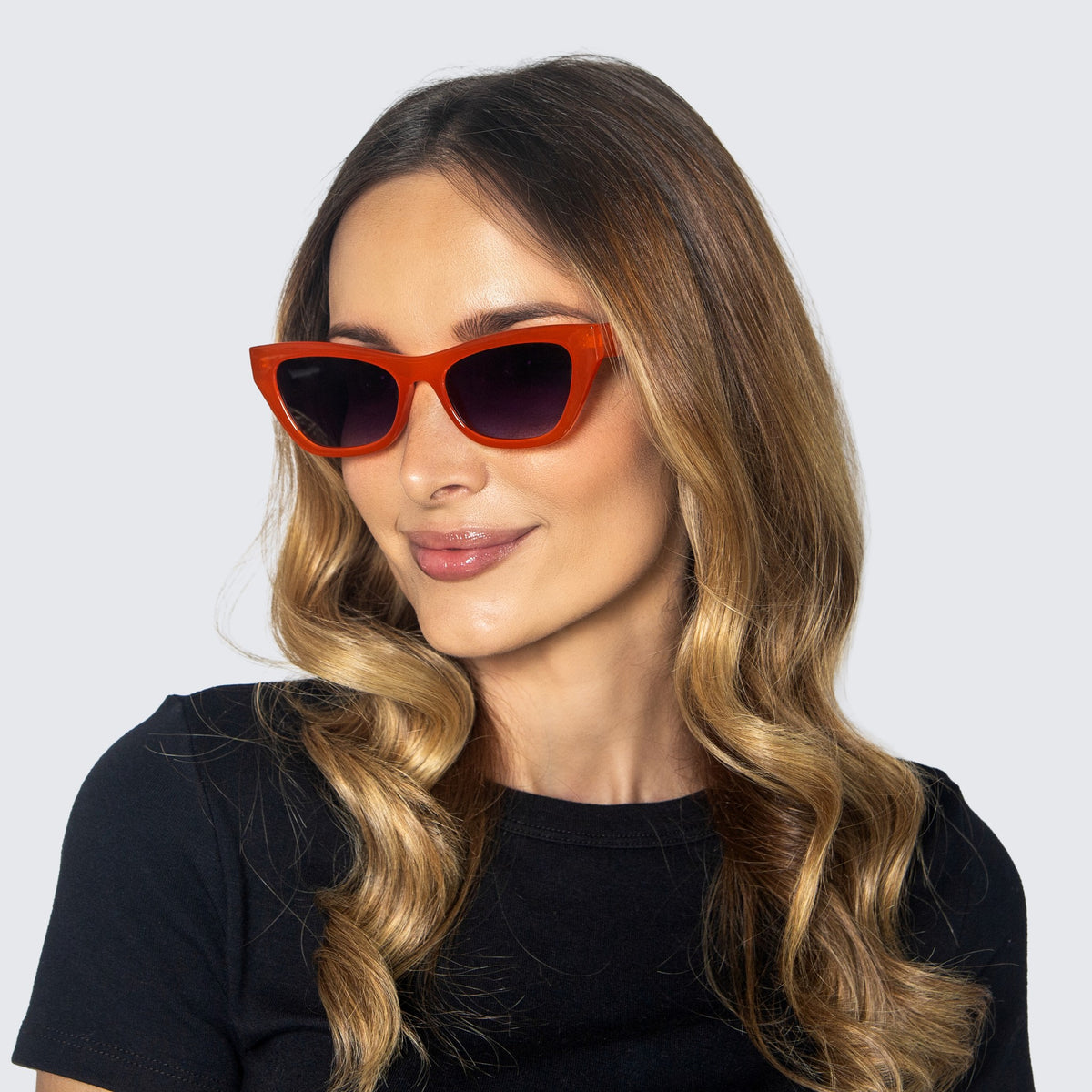 Jaxy Spritz Cat-eye sunglasses — worn view #Color_Coral