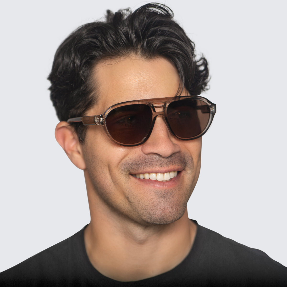 Jaxy Horizon Aviator sunglasses — worn view #Color_Grey