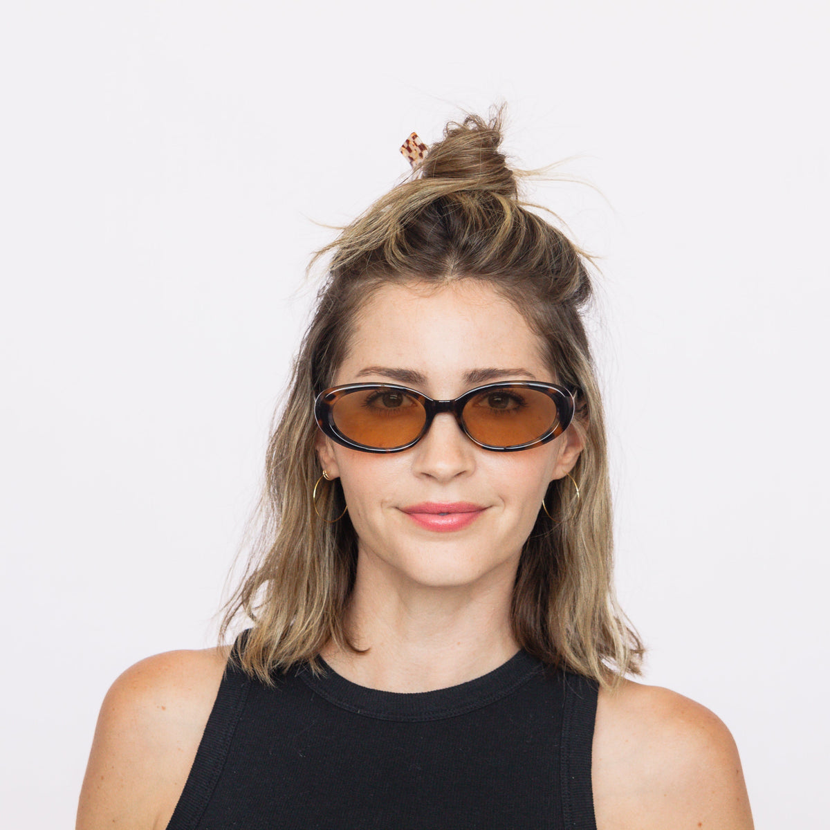 Jaxy Scarlet sunglasses styled — lifestyle
