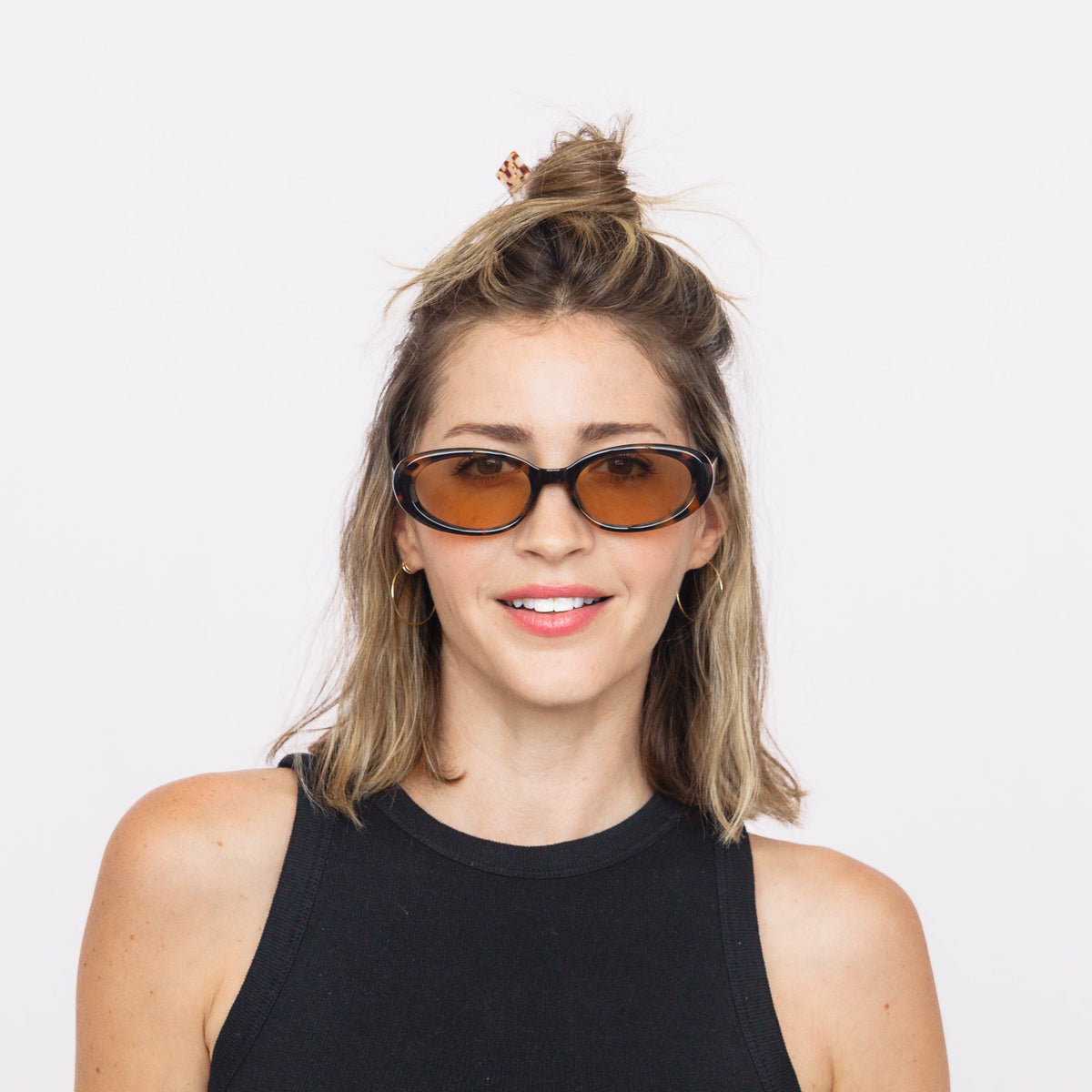 Jaxy Scarlet sunglasses styled — lifestyle