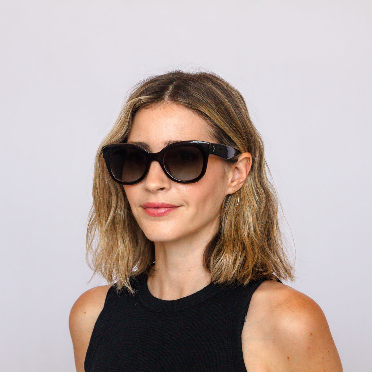 Jaxy Solstice sunglasses styled — lifestyle